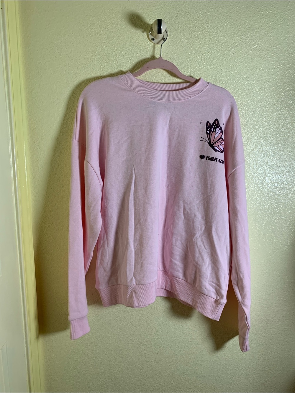 NWOT Kind Regards Pink Butterfly Graphic Crewneck Sweatshirt, Size M